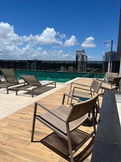 STUDIO NO CAMINHO DAS ÁRVORES