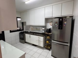 CASA DUPLEX 4 QUARTOS EM PATAMARES