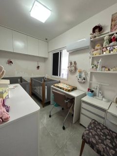 Apartamento 3 /4 e 1 suítes  Imbuí