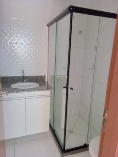 Apartamento 2 /4 e 1 suítes Itapuã