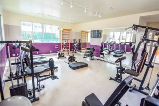 Apartamento 2 /4 e 1 suítes Itapuã