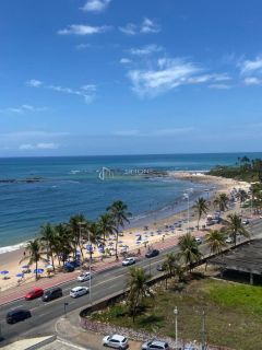 Apartamento 2/4, 2 suites, 1 garagem, nascente, vista mar, 80 metros da praia em Piatã