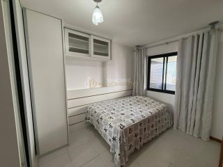 Apartamento 1/4, 1 garagem, nascente e mobiliado no Caminho das Árvores