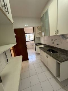 Apartamento para alugar 3/4 + dependência, 1 suite, 1 garagem, nascente no Stiep