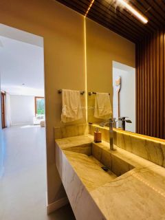 Residência de Alto Padrão no Praia Bella - elegância e conforto em Praia do Forte