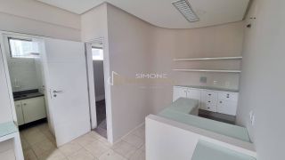 Sala Comercial Para Vender no bairro Stiep em Salvador