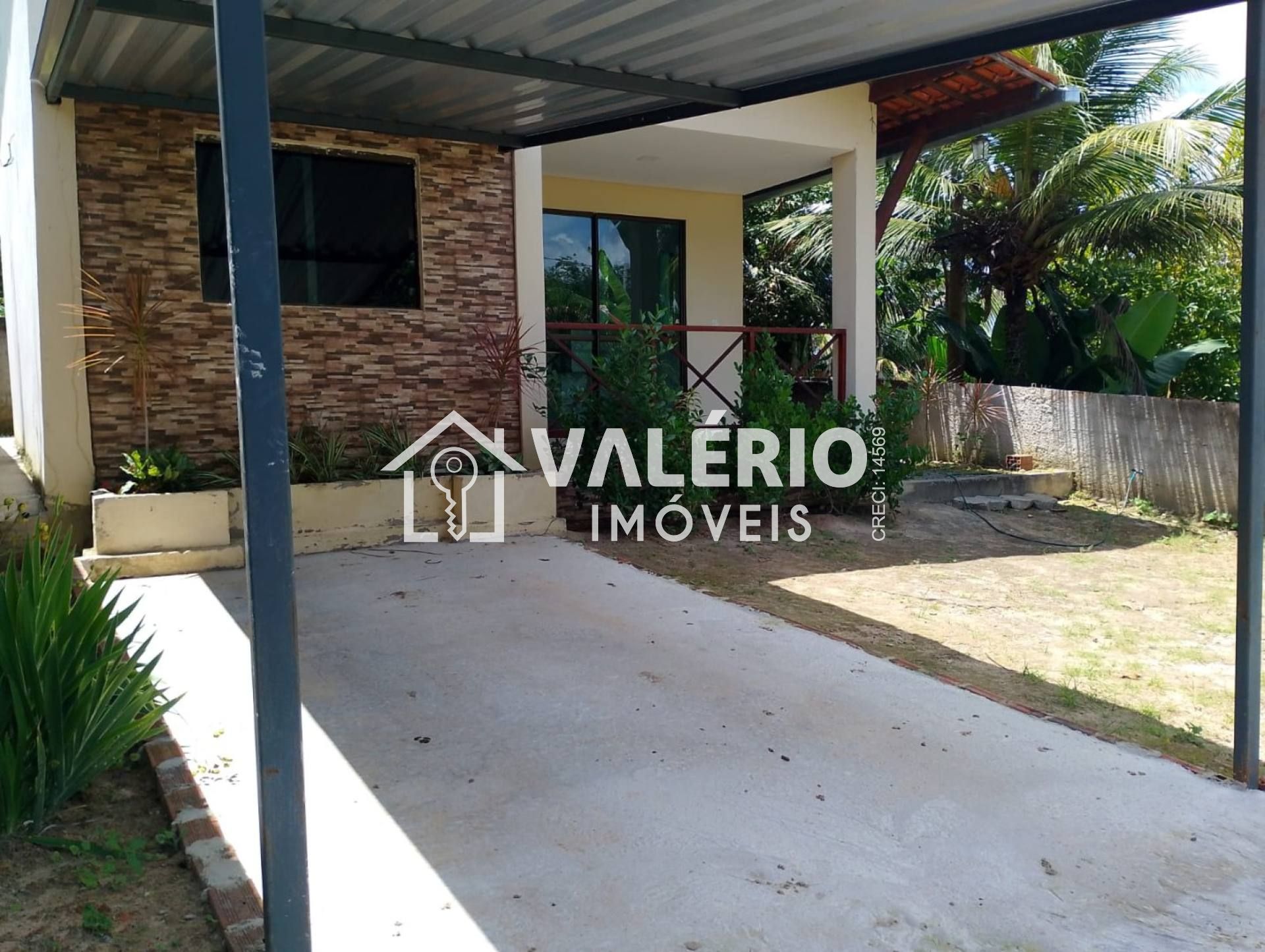 Casa em Condomínio Fechado