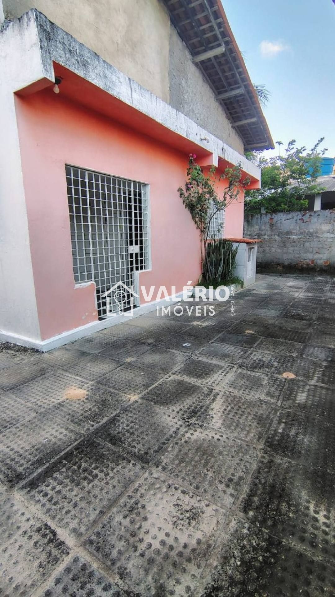 Casa solta à venda em Jardim Atlântico