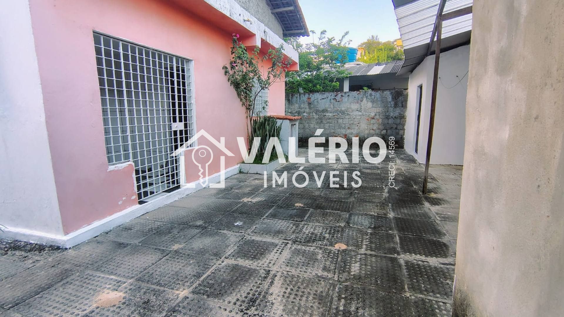 Casa solta à venda em Jardim Atlântico