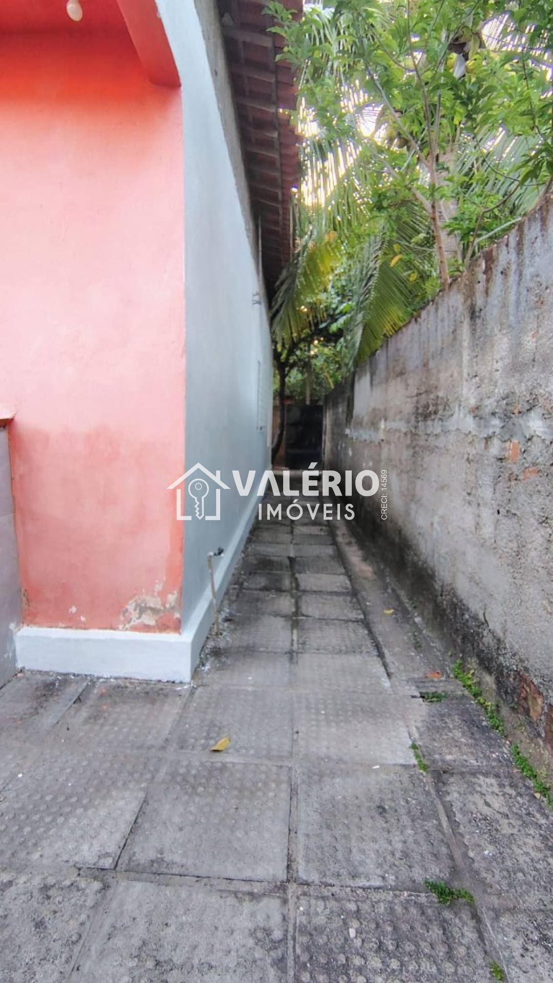 Casa solta à venda em Jardim Atlântico