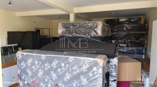 Galpão bairro Popular