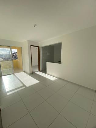 Privê Para Vender com 02 quartos no bairro Pau Amarelo em Paulista