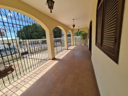 Casa Para Vender com 3 quartos 2 suítes no bairro Janga em Paulista