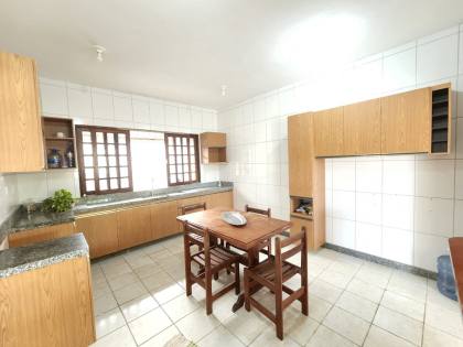 Casa  5 quartos 3 suítes no bairro Janga em Paulista