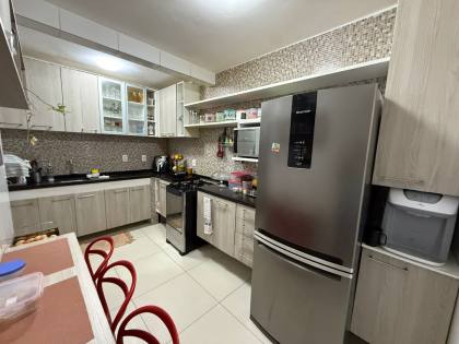 Casa Para Vender com 4 quartos 2 suítes no bairro Janga em Paulista