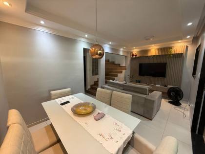 Casa Para Vender com 4 quartos 2 suítes no bairro Janga em Paulista