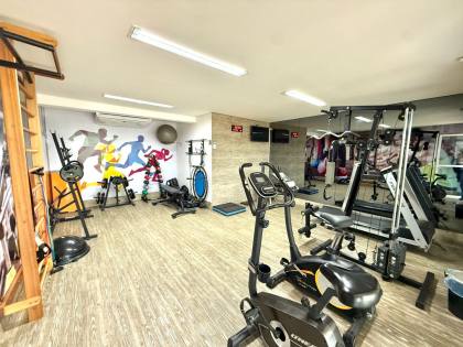 Apartamento Para Vender com 4 quartos 1 suítes no bairro Torreão em Recife