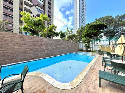 Apartamento Para Vender com 4 quartos 1 suítes no bairro Torreão em Recife