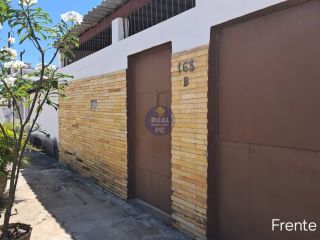 Ótima oportunidade no Janga, Casa Solta! Dois quartos, Sala, Cozinha Americana, Area de serviço, dois corredores, garagem espaço 4 carros, terraço!