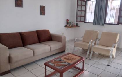 Ótima oportunidade no Janga, Casa Solta! Dois quartos, Sala, Cozinha Americana, Area de serviço, dois corredores, garagem espaço 4 carros, terraço!