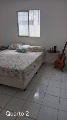 Ótima oportunidade no Janga, Casa Solta! Dois quartos, Sala, Cozinha Americana, Area de serviço, dois corredores, garagem espaço 4 carros, terraço!