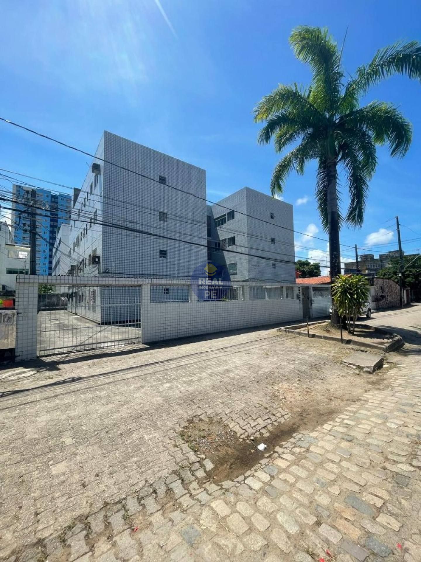 Apartamento Para Vender com 2 quartos no bairro Boa Viagem em Recife