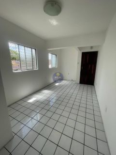 Apartamento Para Vender com 2 quartos no bairro Boa Viagem em Recife