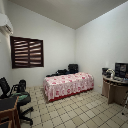 Casa Para Vender com 5 quartos 2 suítes no bairro Janga em Paulista