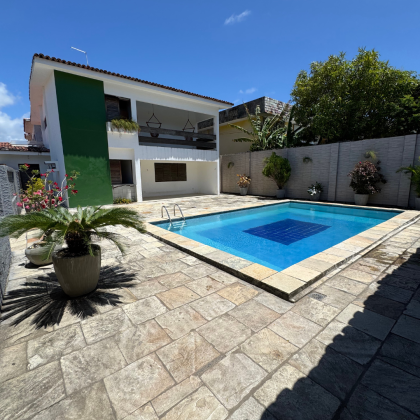 Casa Para Vender com 5 quartos 2 suítes no bairro Janga em Paulista