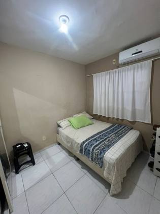 Casa de Condomínio Para Vender com 03 quartos no bairro Pau Amarelo em Paulista