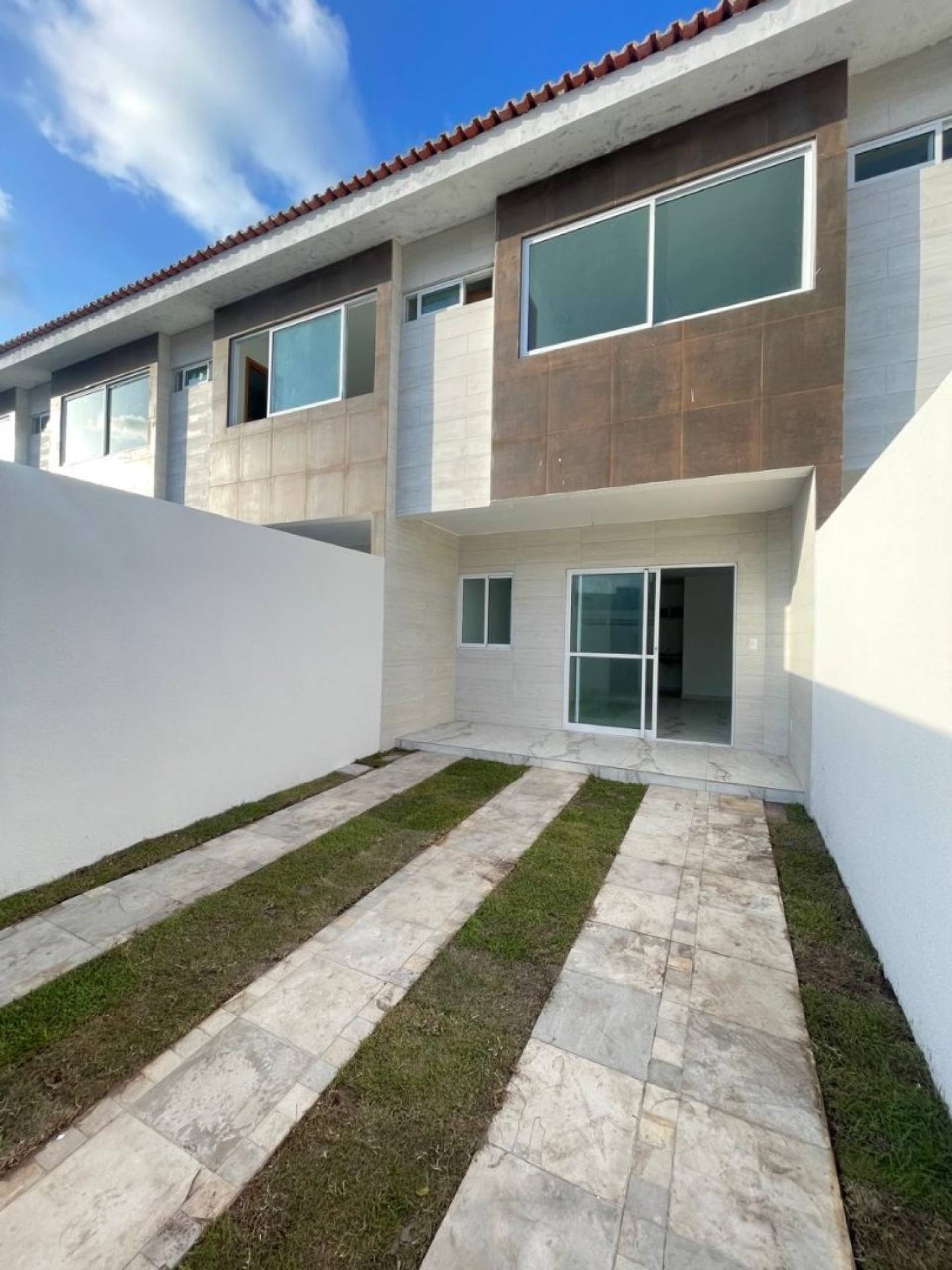 Casa de Condomínio Para Vender com 03 quartos 01 suítes no bairro Bairro Novo em Olinda