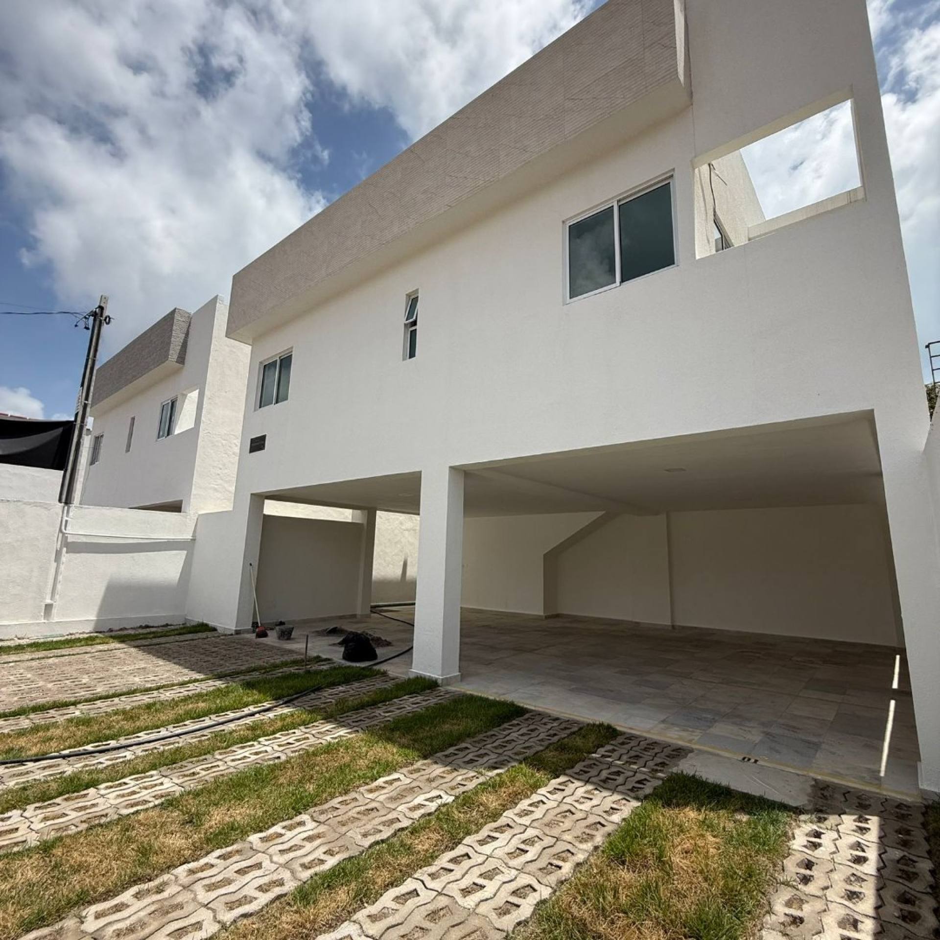 Casa de Condomínio Para Vender com 02 quartos 02 suítes no bairro Bairro Novo em Olinda