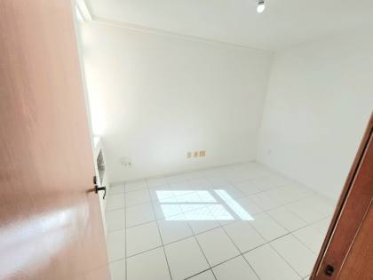 Apartamento Para Vender com 02 quartos no bairro Jardim Atlântico em Olinda