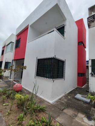 Casa de Condomínio Para Vender com 04 quartos 02 suítes no bairro Jardim Atlântico em Olinda