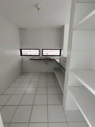 Casa de Condomínio Para Vender com 04 quartos 02 suítes no bairro Jardim Atlântico em Olinda