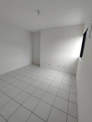 Casa de Condomínio Para Vender com 04 quartos 02 suítes no bairro Jardim Atlântico em Olinda