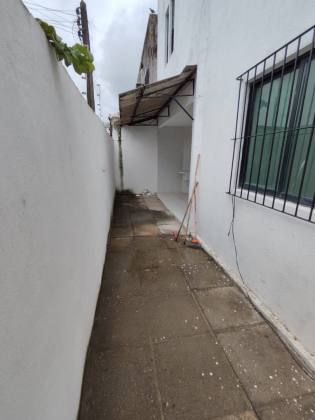 Casa de Condomínio Para Vender com 04 quartos 02 suítes no bairro Jardim Atlântico em Olinda