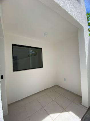 Casa de Condomínio Para Vender com 02 quartos no bairro Pau Amarelo em Paulista