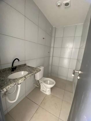 Casa de Condomínio Para Vender com 02 quartos no bairro Pau Amarelo em Paulista