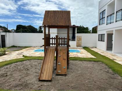 Casa de Condomínio Para Vender com 03 quartos 01 suítes no bairro Maria Farinha em Paulista