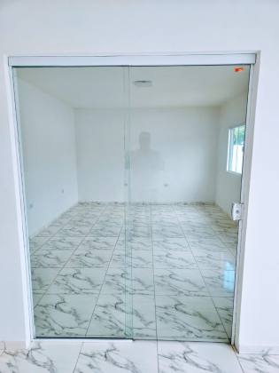 Casa Para Vender com 03 quartos 01 suítes no bairro Rio Doce em Olinda