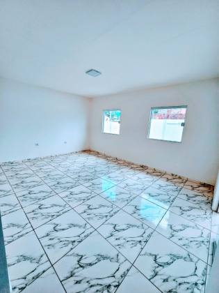 Casa Para Vender com 03 quartos 01 suítes no bairro Rio Doce em Olinda