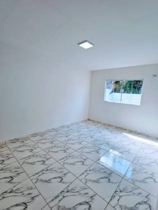 Casa Para Vender com 03 quartos 01 suítes no bairro Rio Doce em Olinda