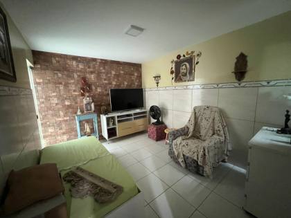 Casa Para Vender com 04 quartos 02 suítes no bairro Maria Auxiliadora em Caruaru