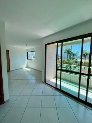 Apartamento Para Vender com 04 quartos 02 suítes no bairro Madalena em Recife