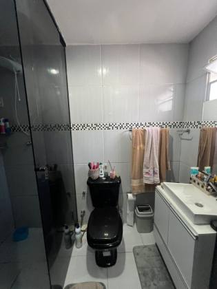 Casa Para Vender com 04 quartos 02 suítes no bairro Jardim Atlântico em Olinda