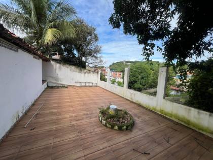 Casa Para Vender com 04 quartos 02 suítes no bairro Jardim Atlântico em Olinda