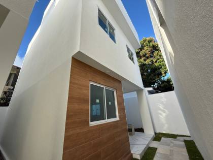 Casa de Condomínio Para Vender com 03 quartos 01 suítes no bairro Bairro Novo em Olinda
