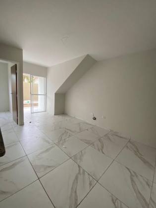 Casa de Condomínio Para Vender com 02 quartos no bairro Pau Amarelo em Paulista