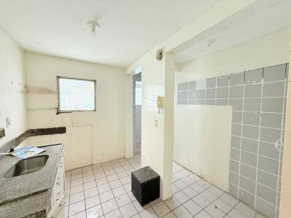 Apartamento Para Vender com 04 quartos 01 suítes no bairro Janga em Paulista